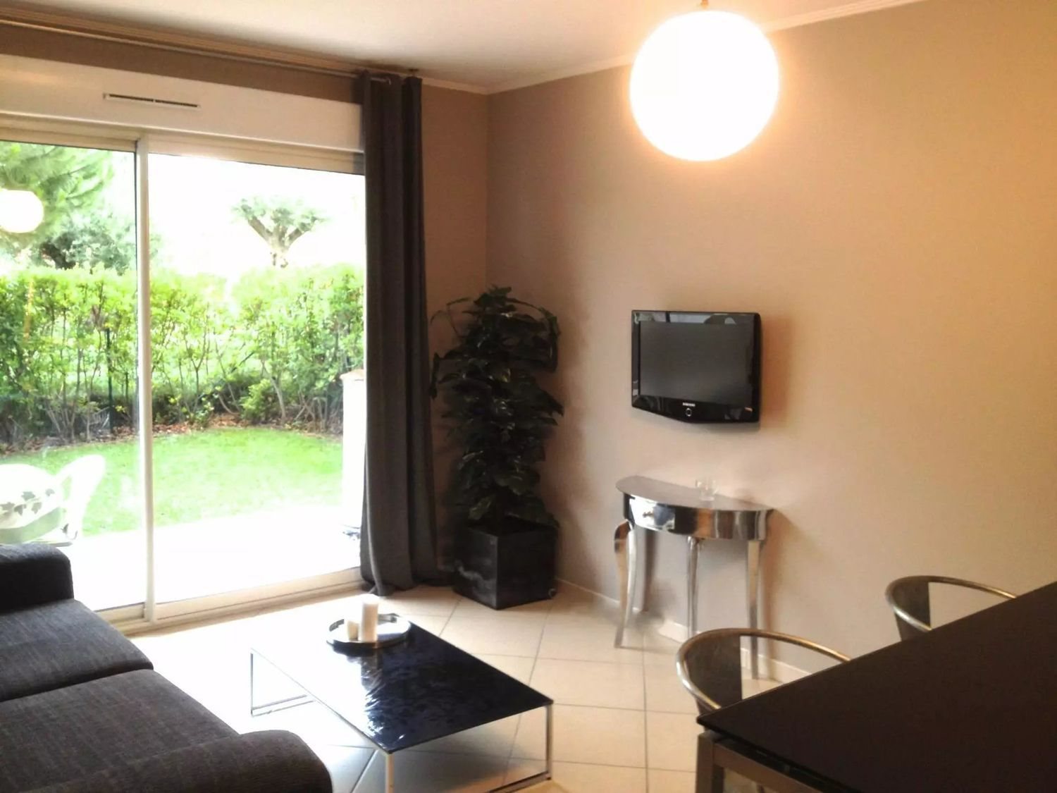 Appartement à louer, 51m², Antibes