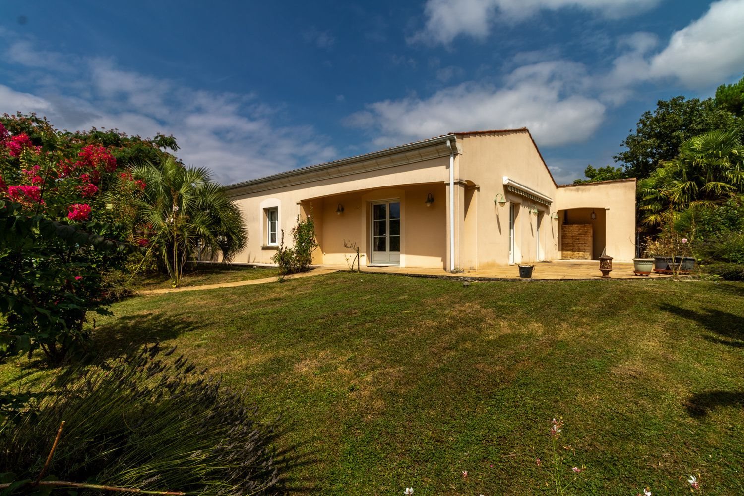Maison à vendre, 114m², Saint-Georges-des-Coteaux