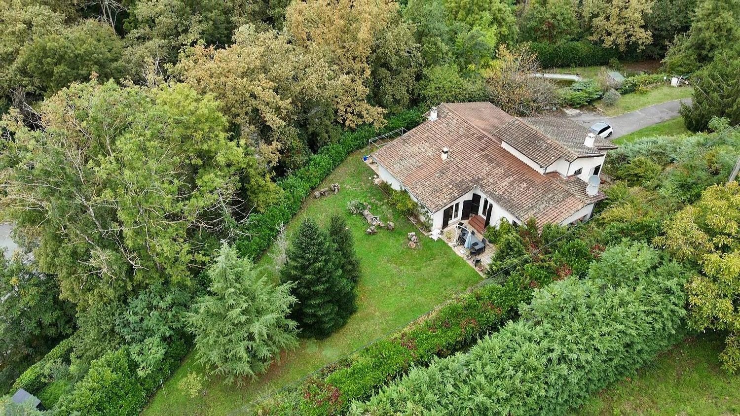 Maison à vendre, 222m², Saint-Pierre-la-Palud