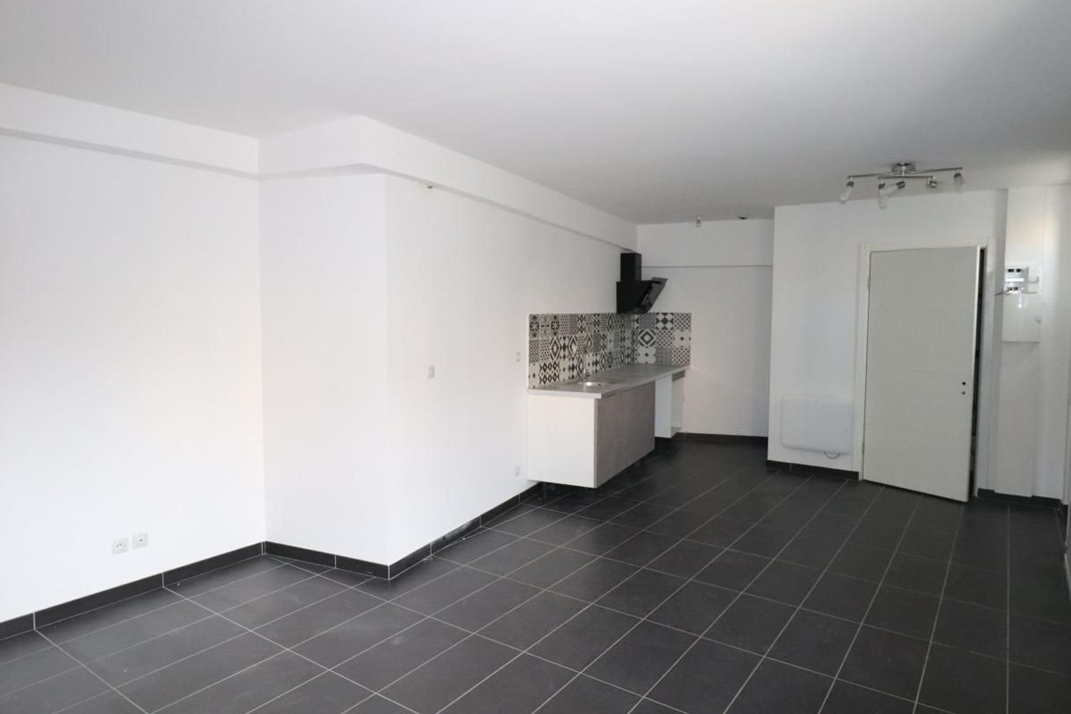 Appartement à louer, 30m², Pont-de-Chéruy