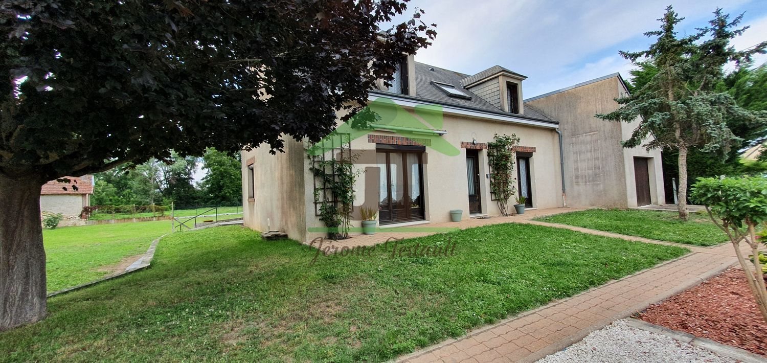 Maison à vendre, 141m², Châteaudun