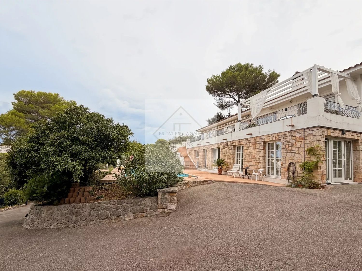 Appartement à louer, 90m², Cannes