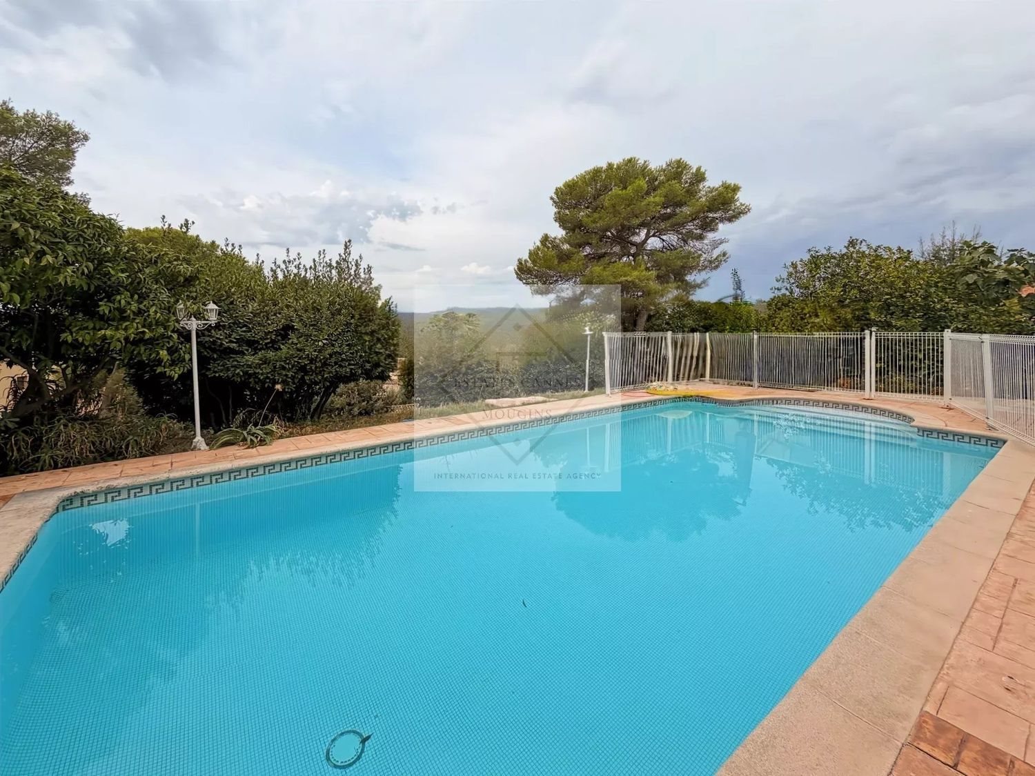 Appartement à louer, 90m², Cannes