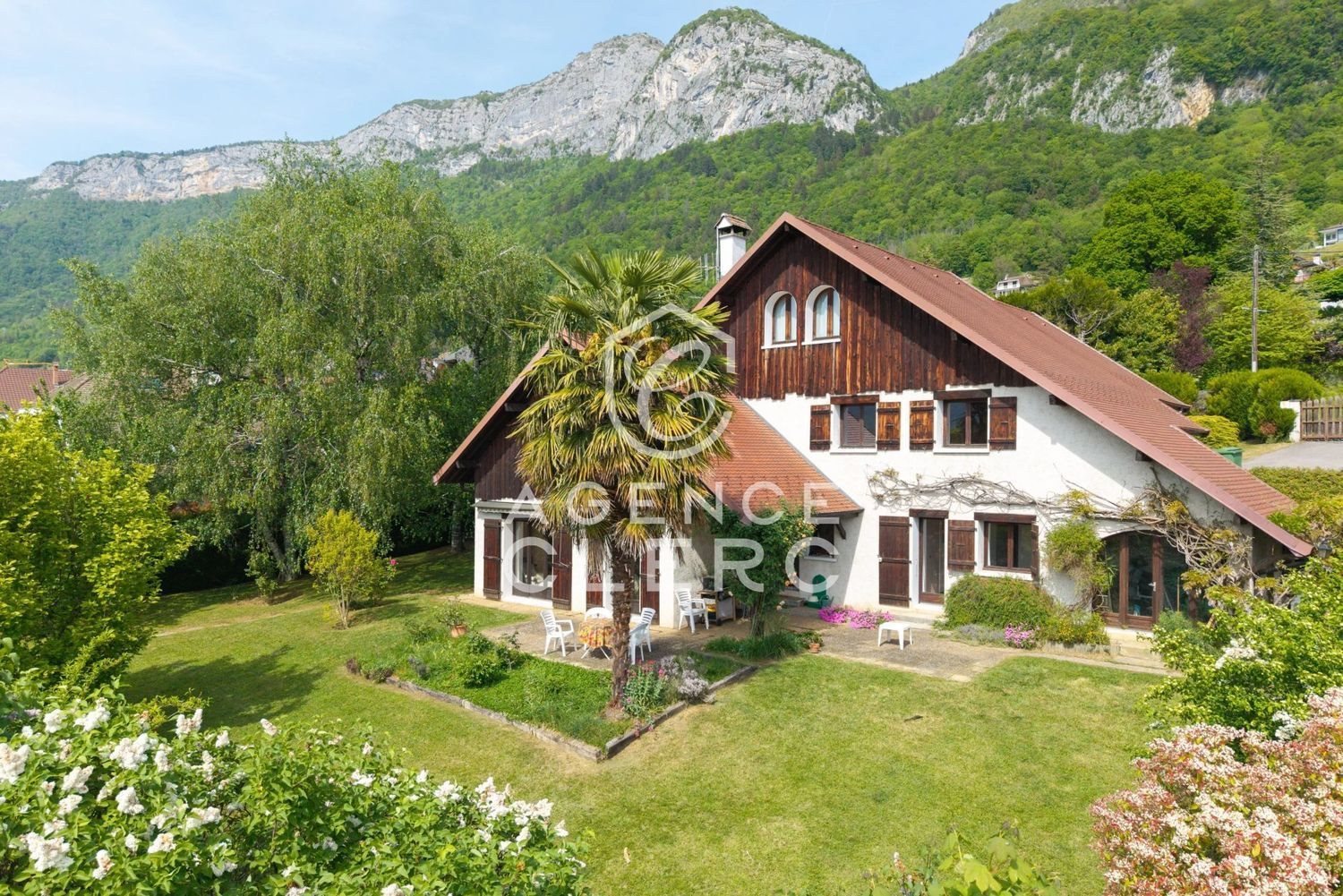 Maison à vendre, 212m², Veyrier-du-Lac