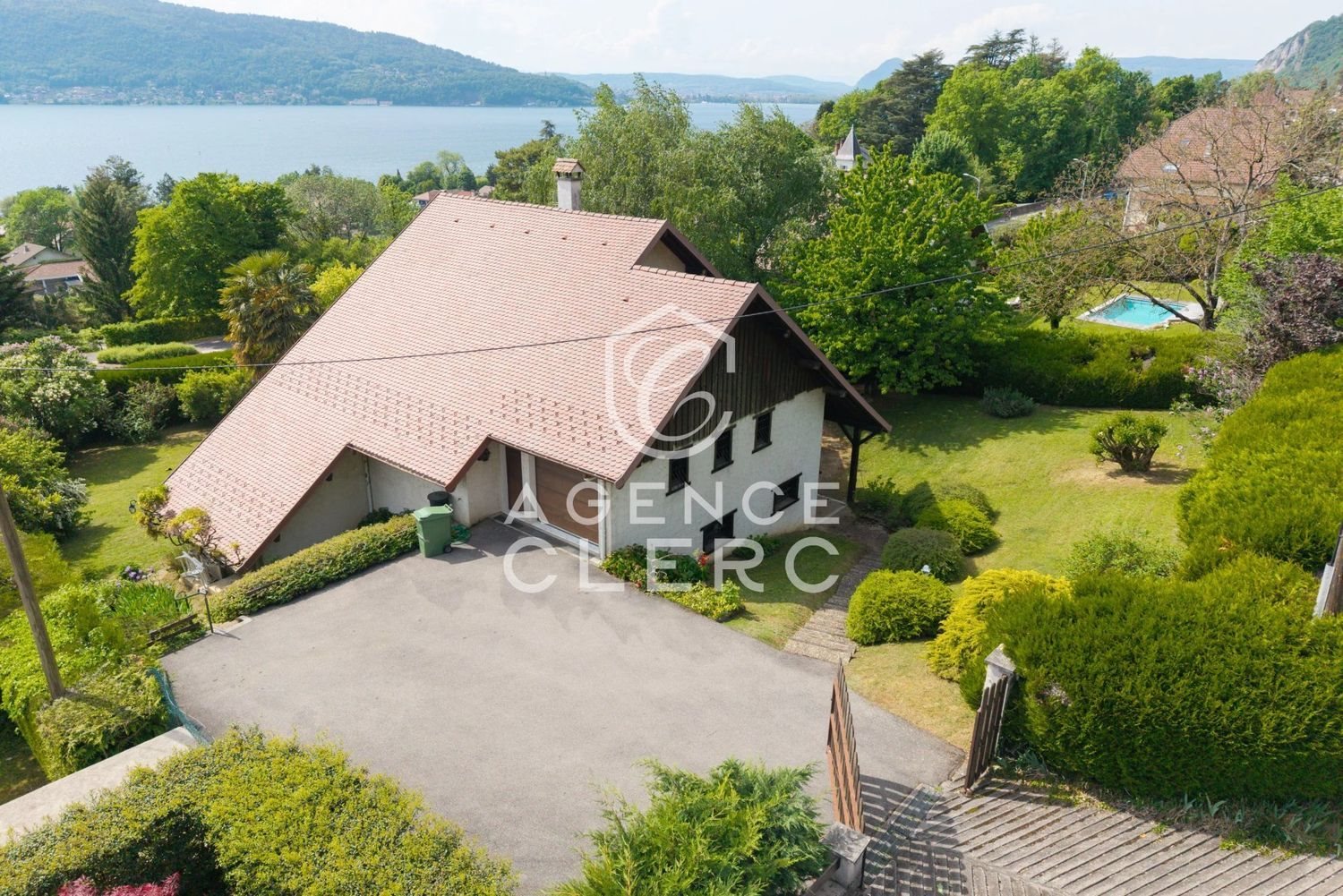 Maison à vendre, 212m², Veyrier-du-Lac