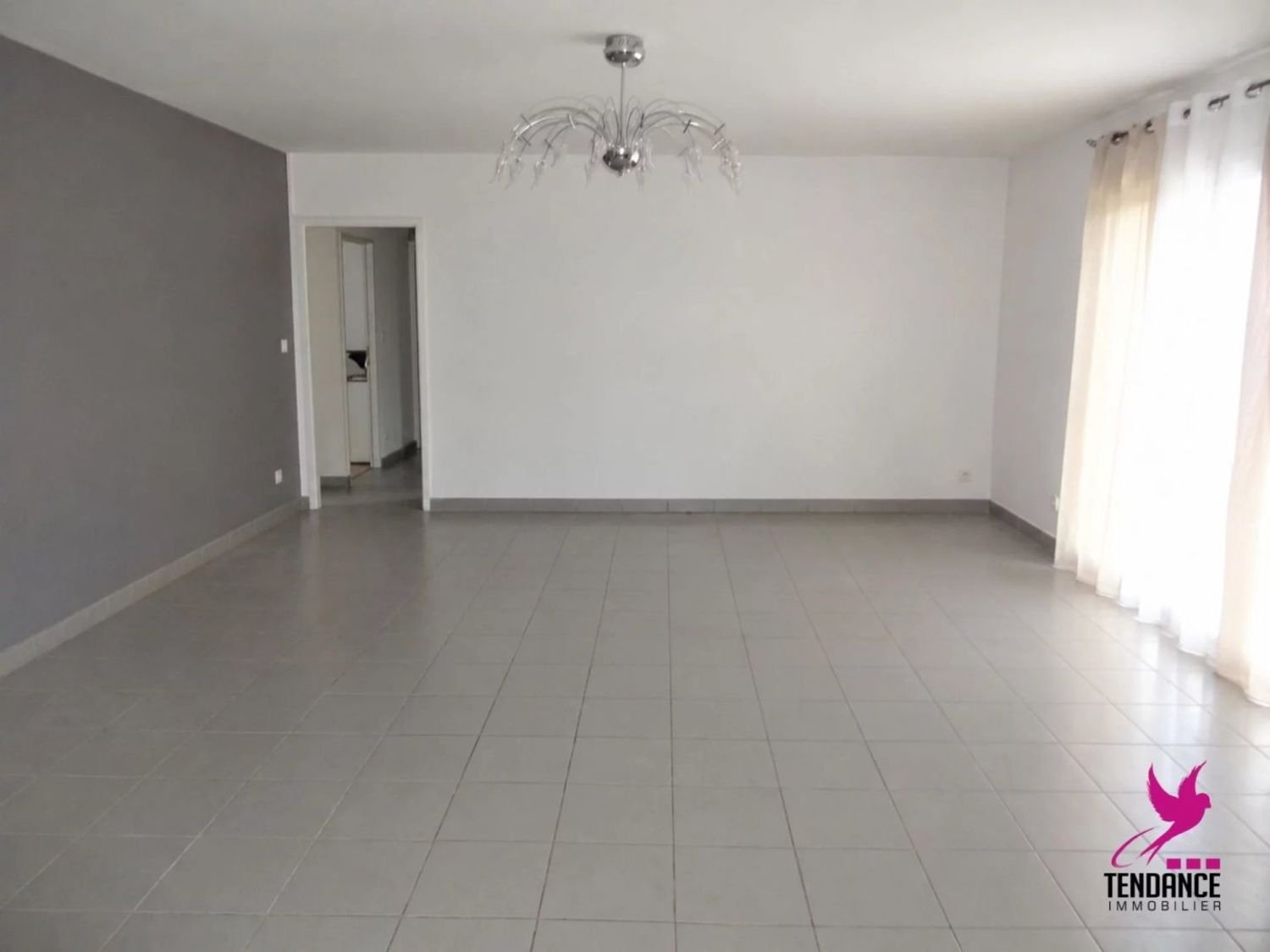 Maison à louer, 95m², Grenade