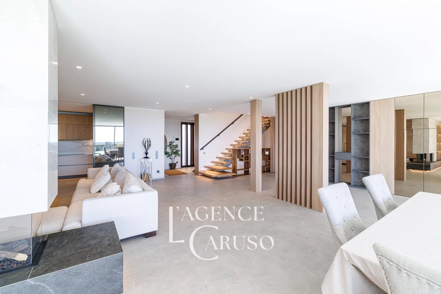 Maison à vendre, 397m², Villeneuve-Loubet