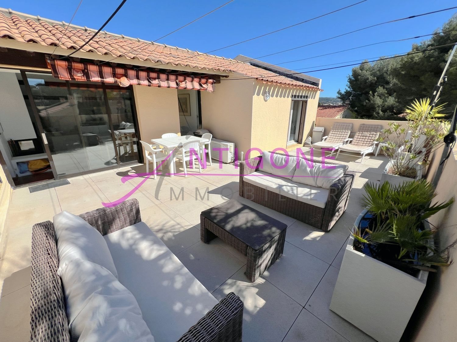 Appartement à vendre, 100m², Sanary-sur-Mer
