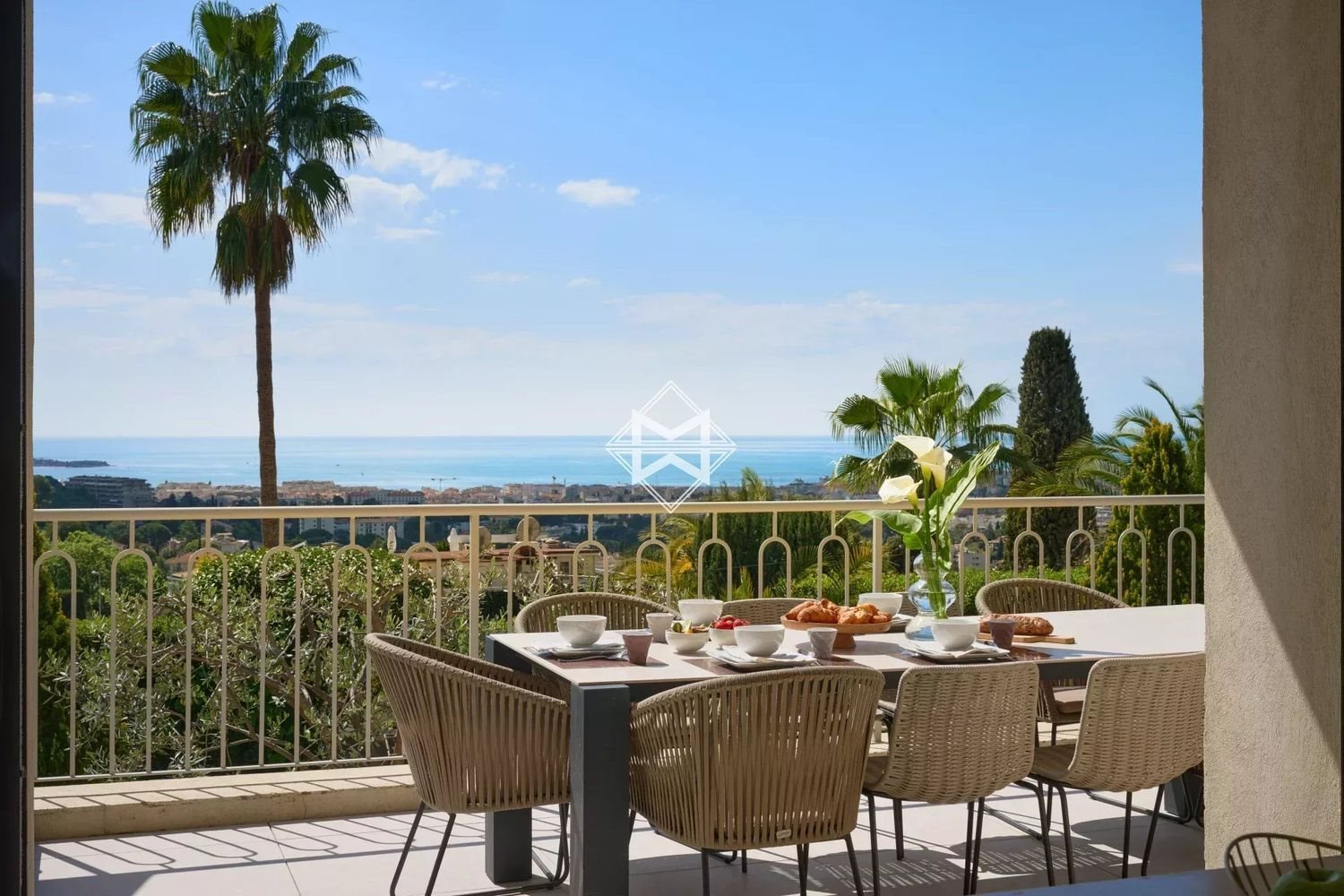 Maison à louer, 220m², Le Cannet