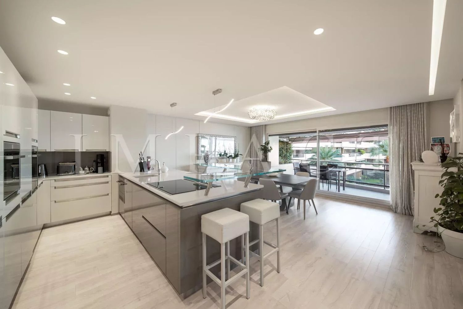 Appartement à louer, 110m², Cannes