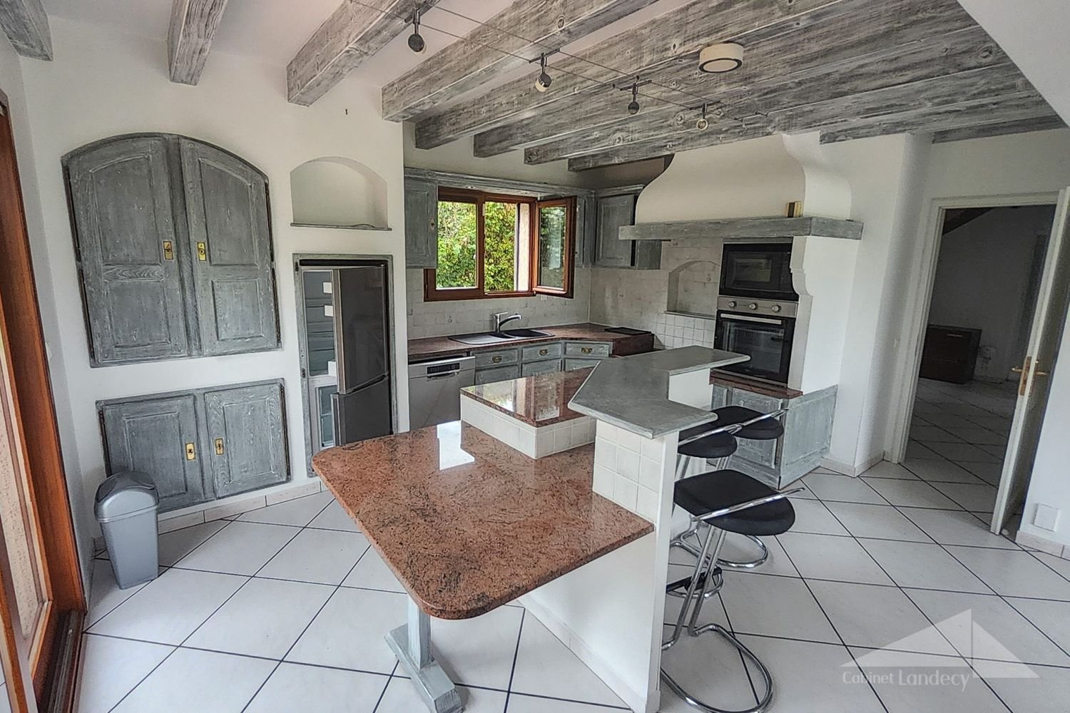 Maison à vendre, 230m², Prévessin-Moëns