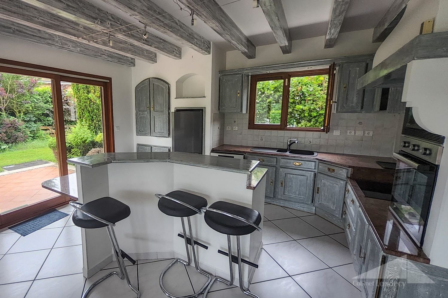 Maison à vendre, 230m², Prévessin-Moëns