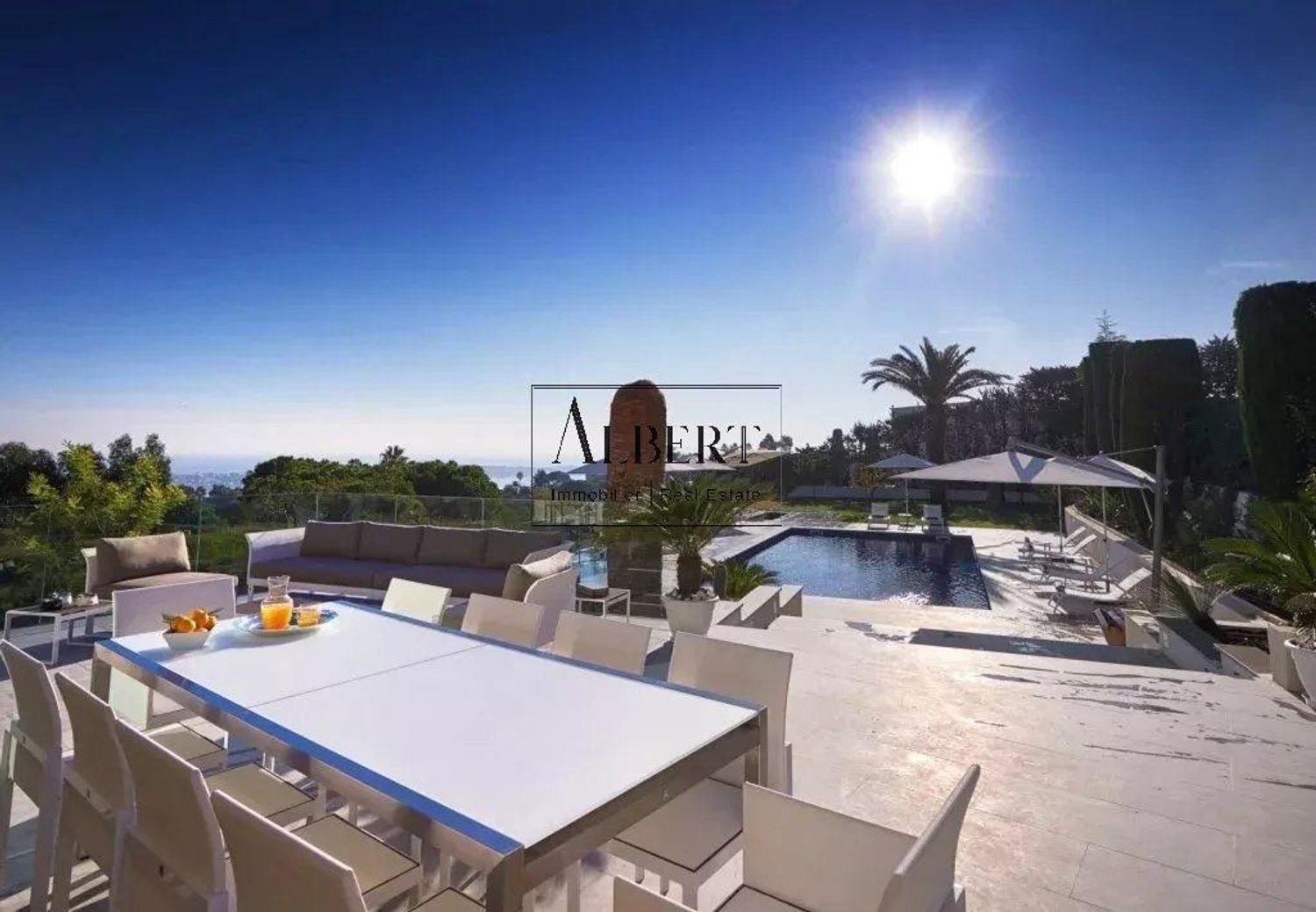 Maison à louer, 290m², Vallauris