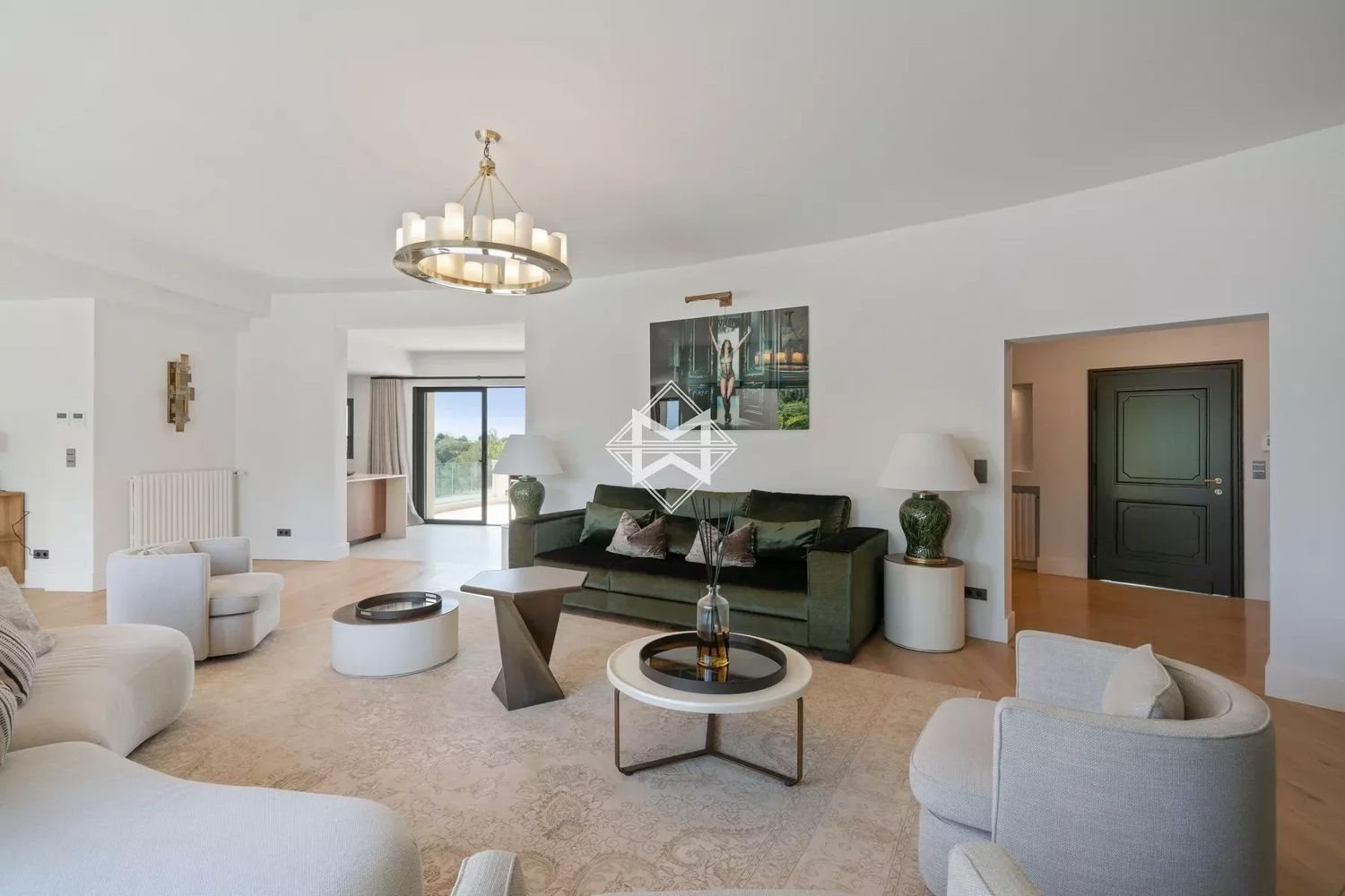 Maison à louer, 416m², Vallauris
