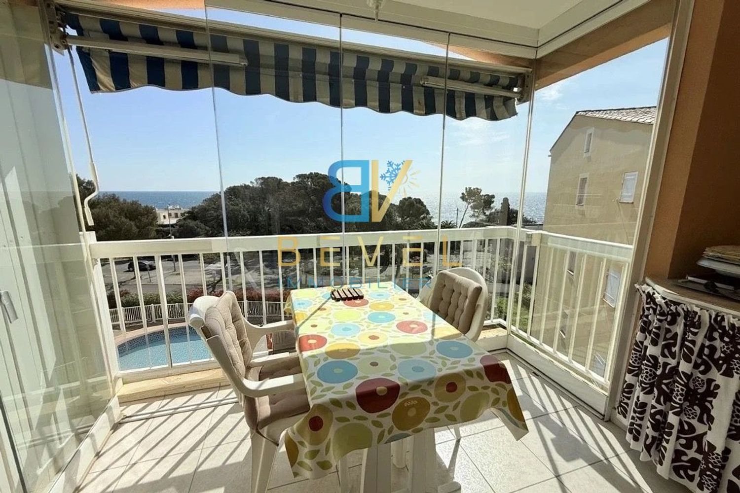 Appartement à vendre, 52m², Fréjus