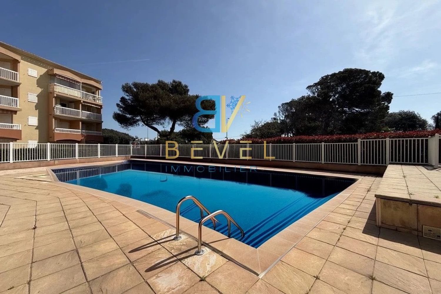 Appartement à vendre, 52m², Fréjus