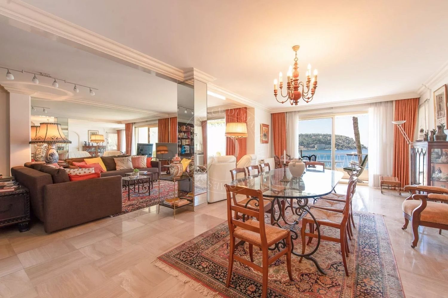 Appartement à louer, 123m², Villefranche-sur-Mer