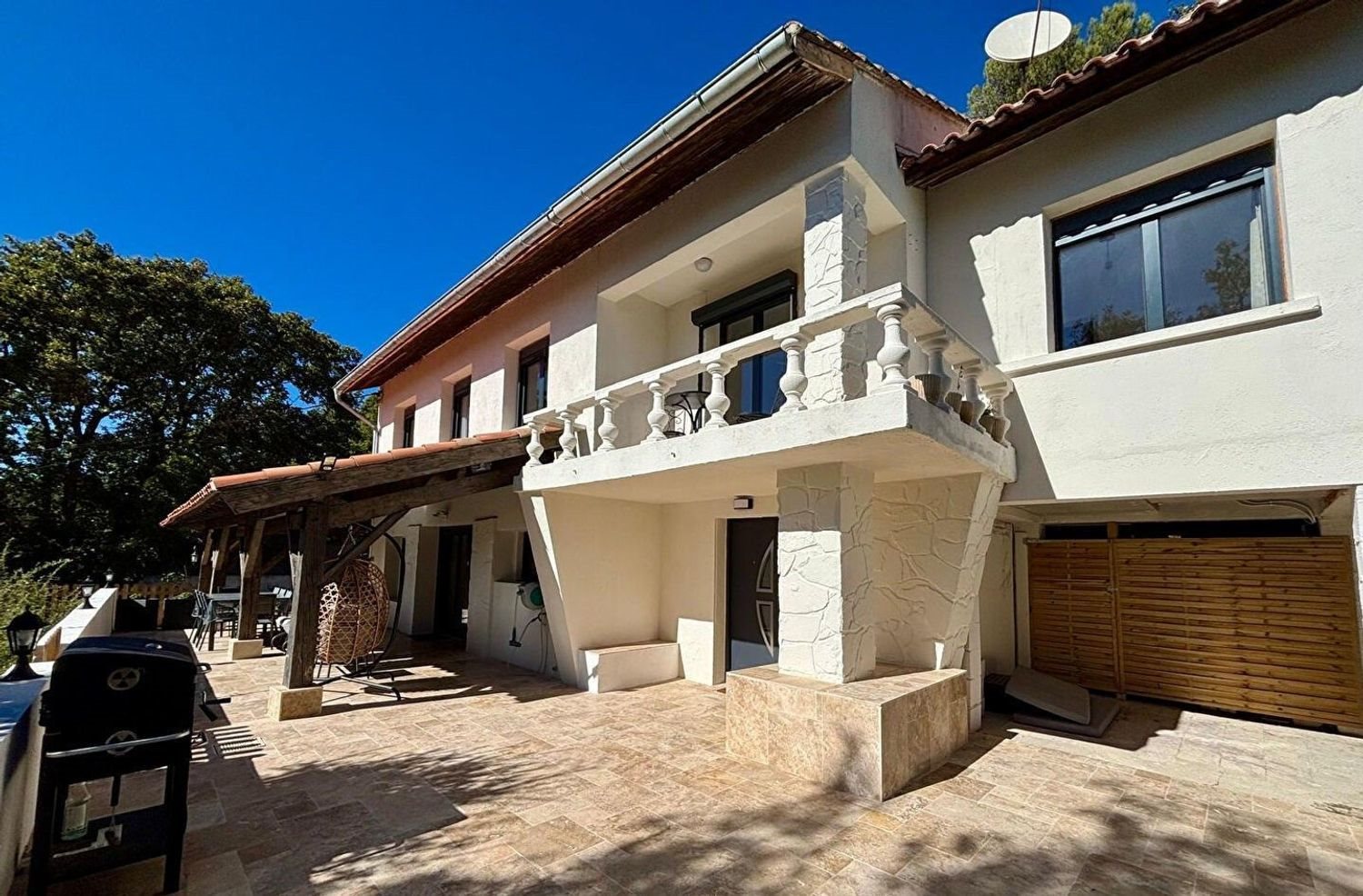 Maison à vendre, 140m², Belcodène