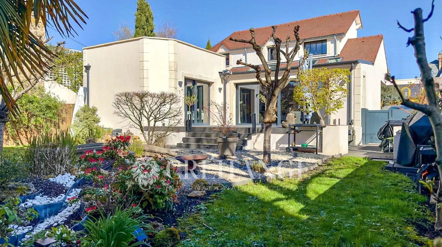 Maison à vendre, 213m², Le Chesnay