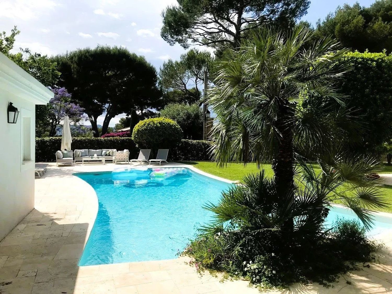 Maison à louer, 180m², Antibes