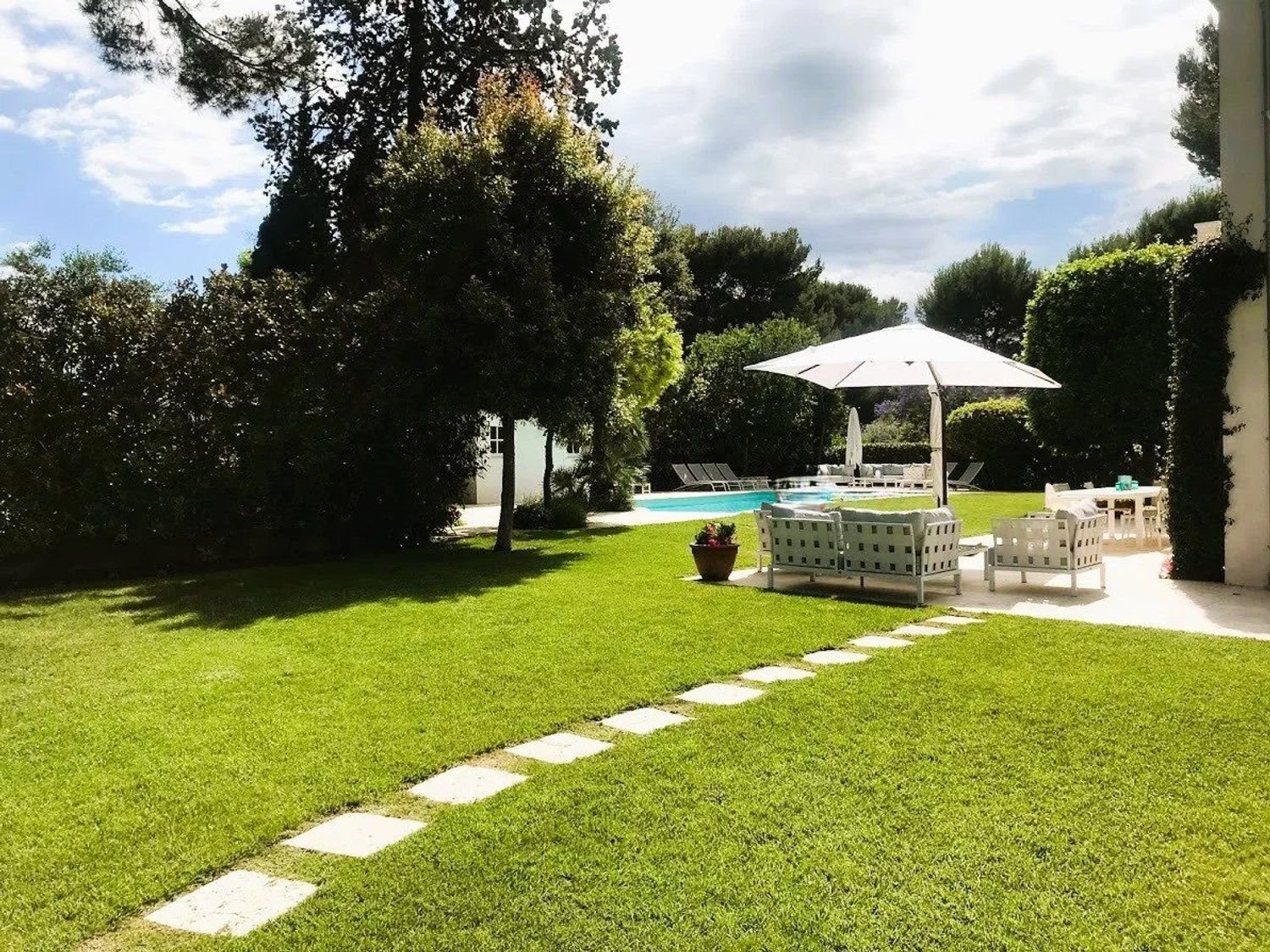 Maison à louer, 180m², Antibes