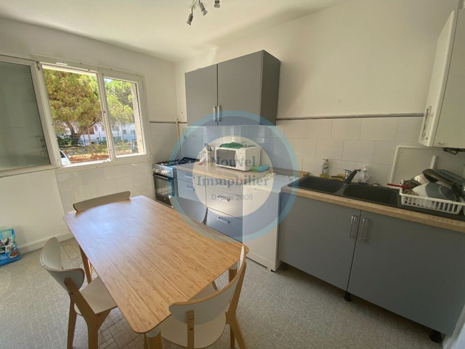 Appartement à louer, 68m², Vallauris