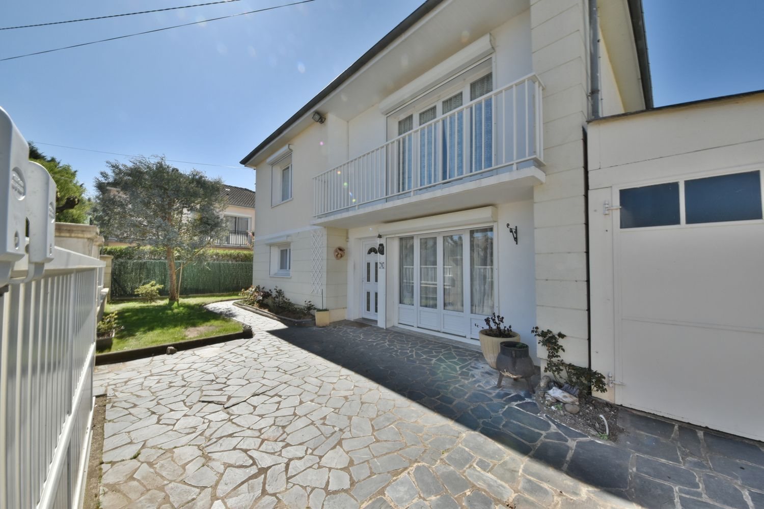 Maison à vendre, 165m², Saint-Pantaléon-de-Larche