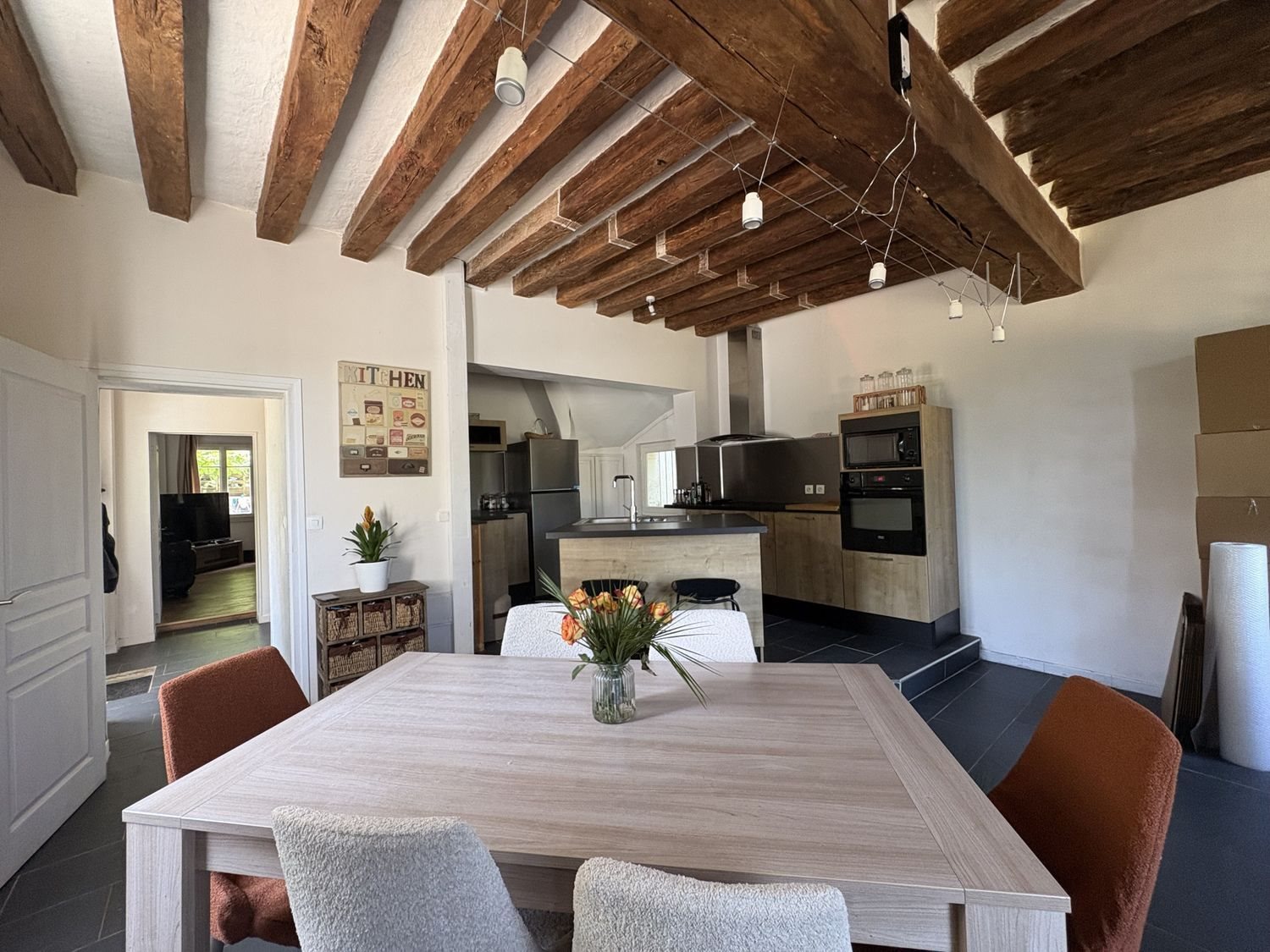 Maison à louer, 160m², Gennes