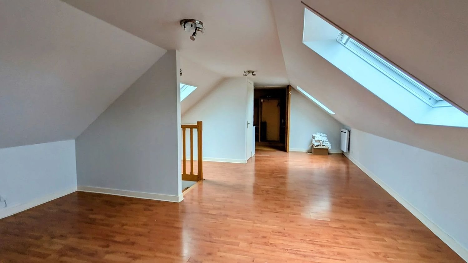 Maison à vendre, 73m², Plomodiern