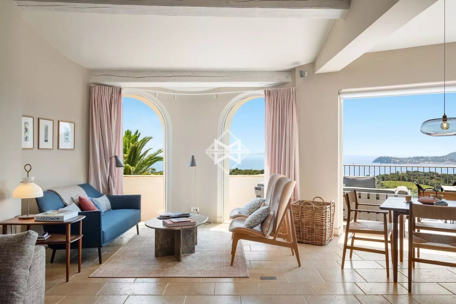 Maison à louer, 165m², La Croix-Valmer