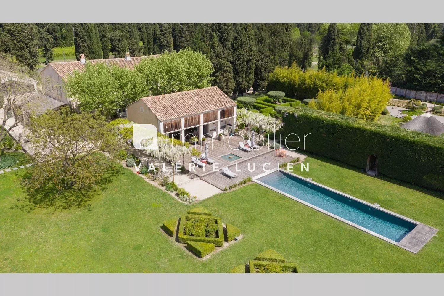 Maison à louer, 600m², Châteaurenard