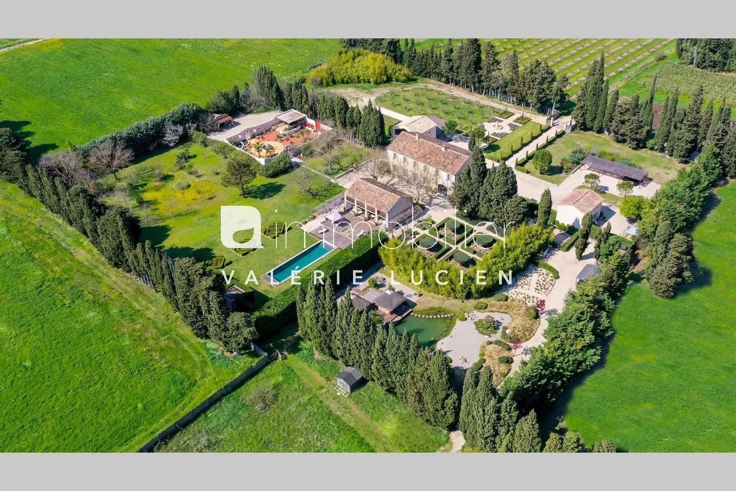 Maison à louer, 600m², Châteaurenard