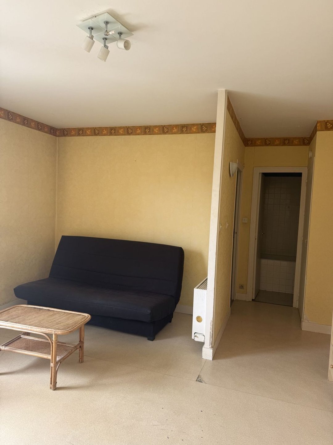Appartement à vendre, 26m², Moulins