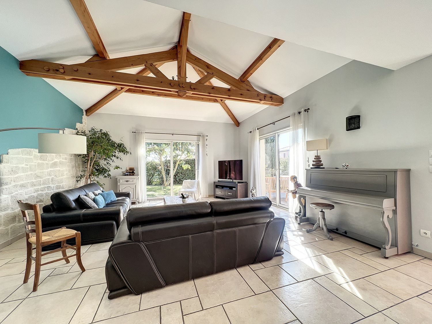 Maison à vendre, 180m², Ars-sur-Formans