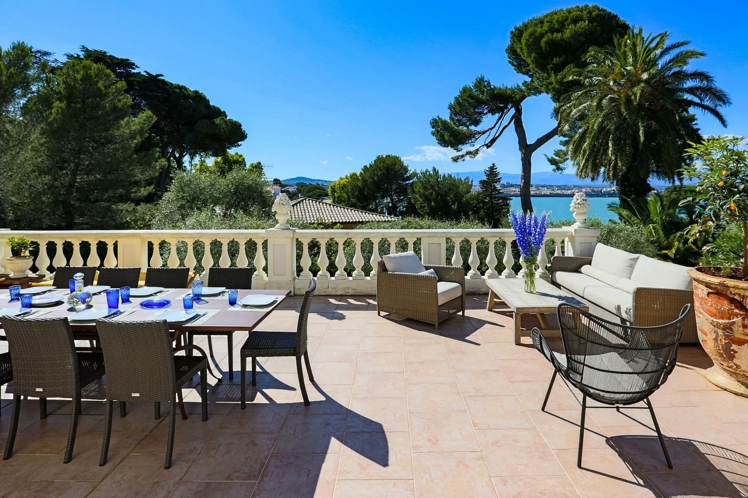 Maison à louer, 280m², Antibes