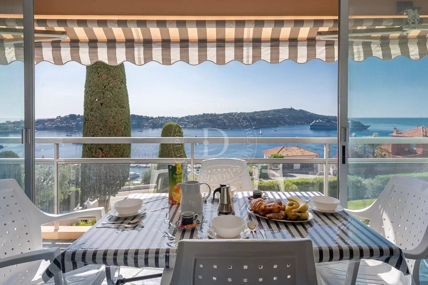 Appartement à louer, 70m², Villefranche-sur-Mer