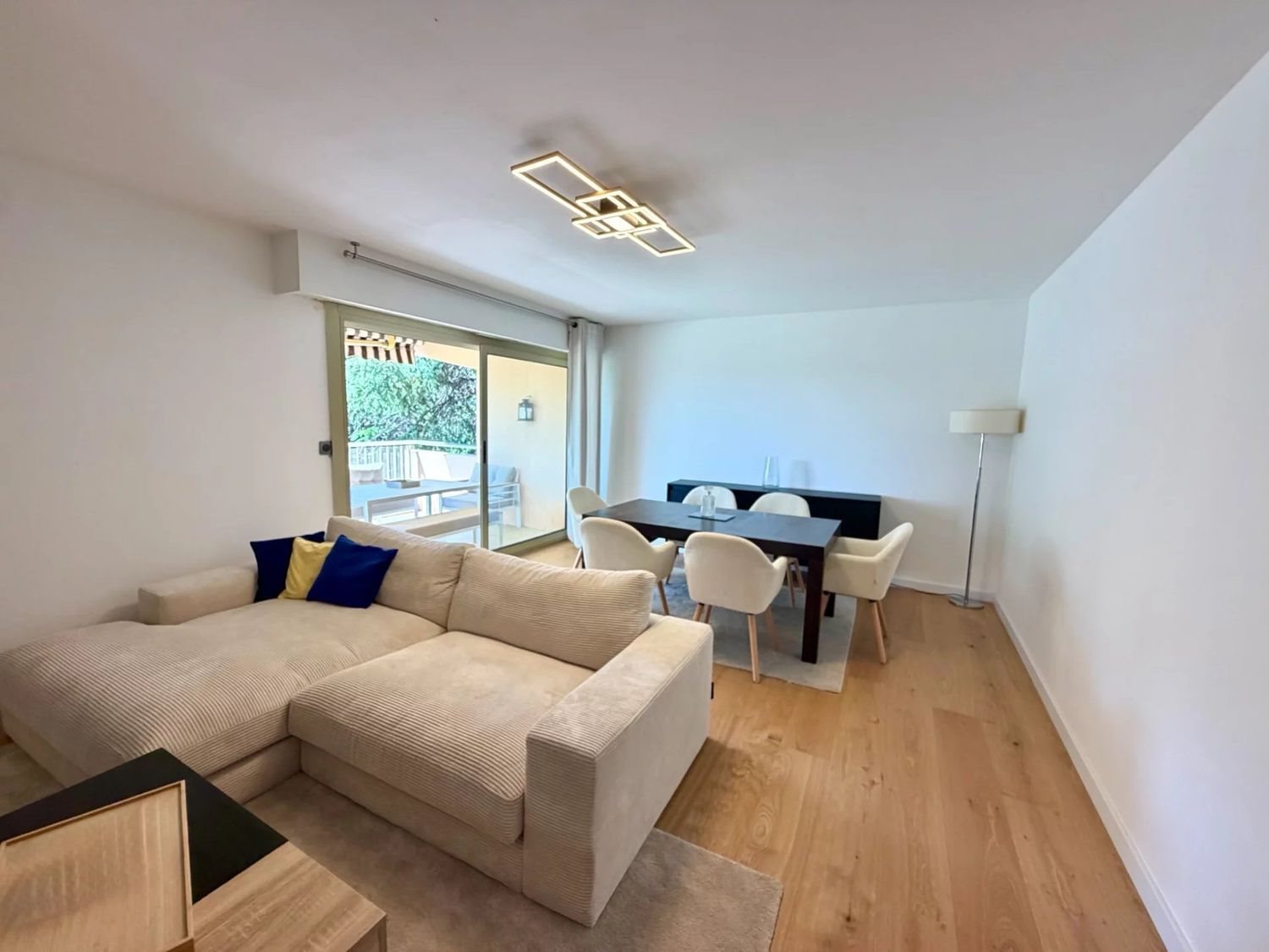 Appartement à vendre, 77m², Antibes