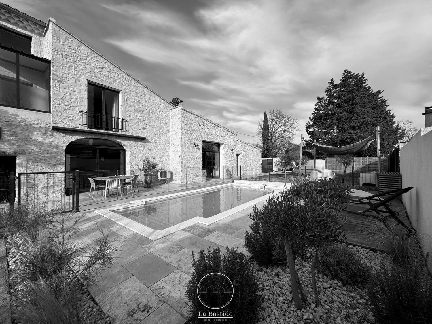 Maison à vendre, 220m², Saint-Marcel-lès-Sauzet