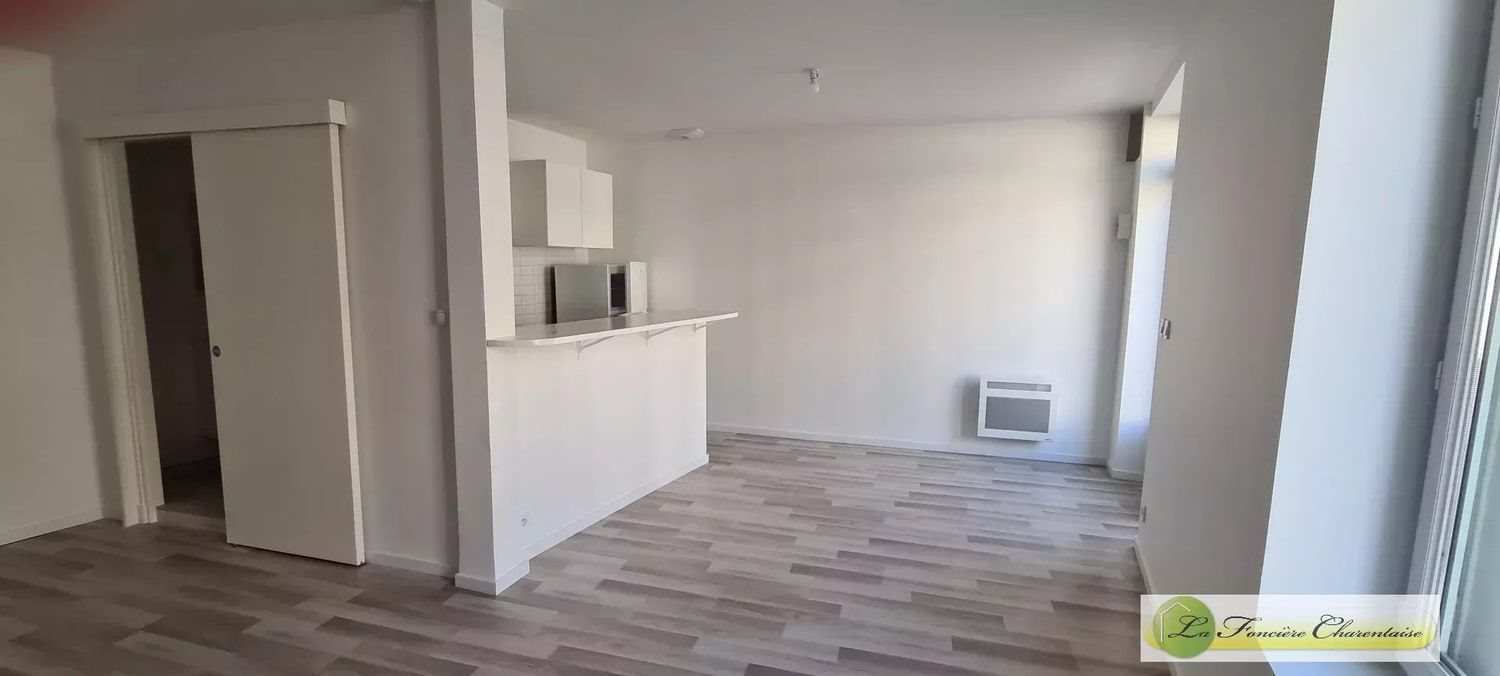 Appartement à louer, 27m², Angoulême