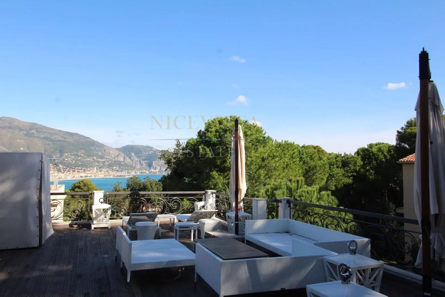 Maison à vendre, 380m², Roquebrune-Cap-Martin