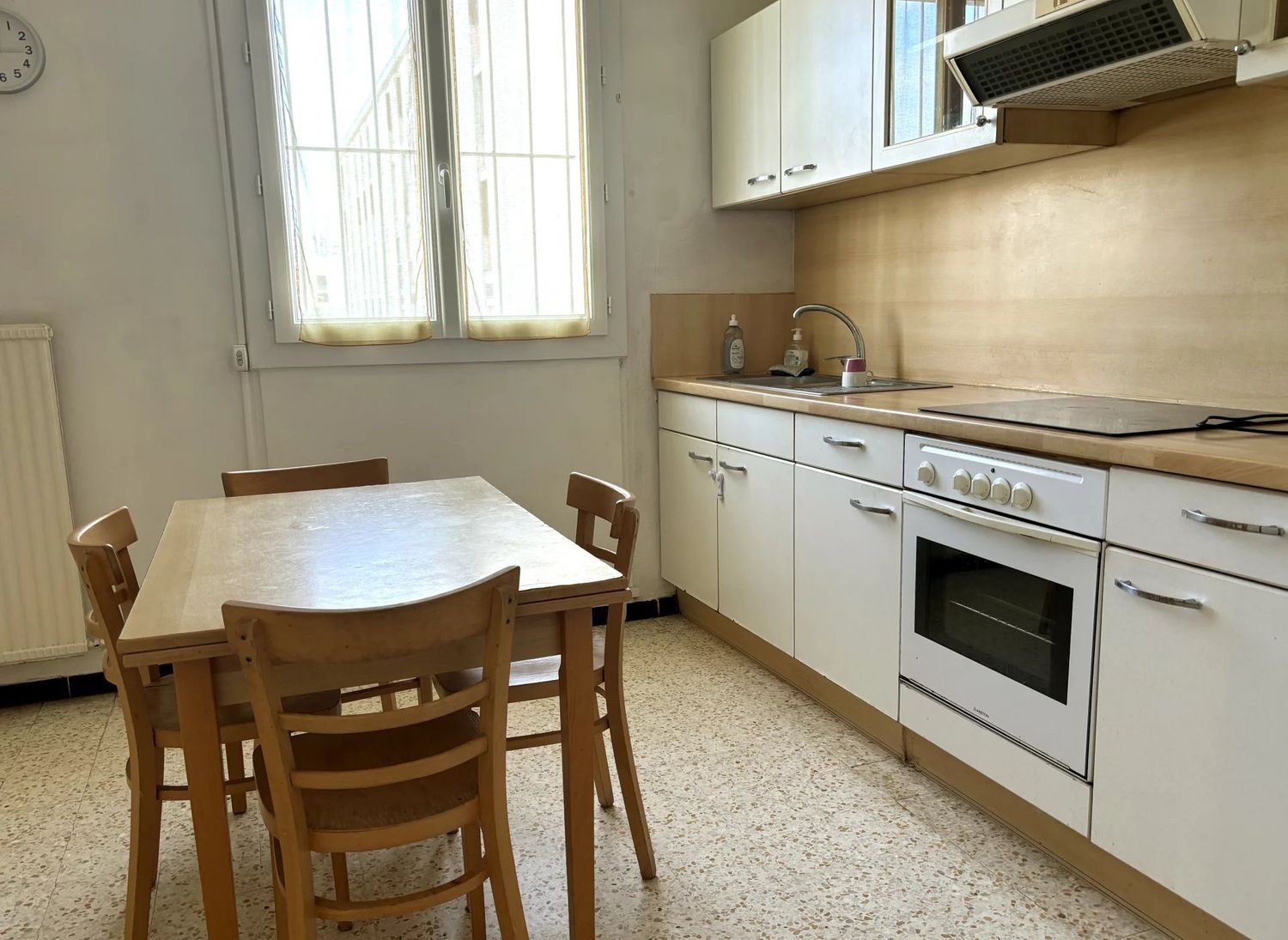 Appartement à vendre, 78m², Arles