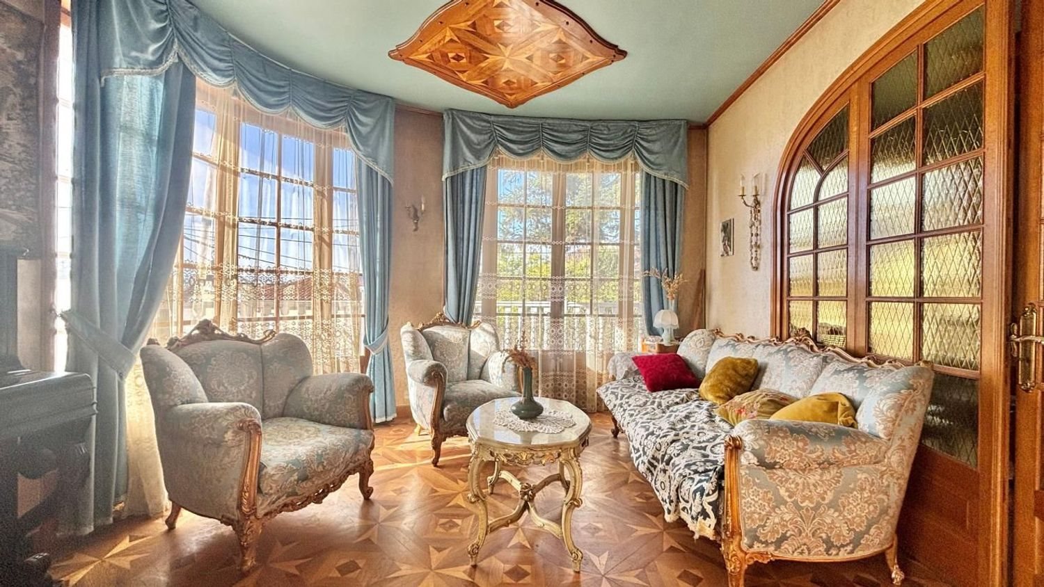 Maison à vendre, 253m², Reyrieux