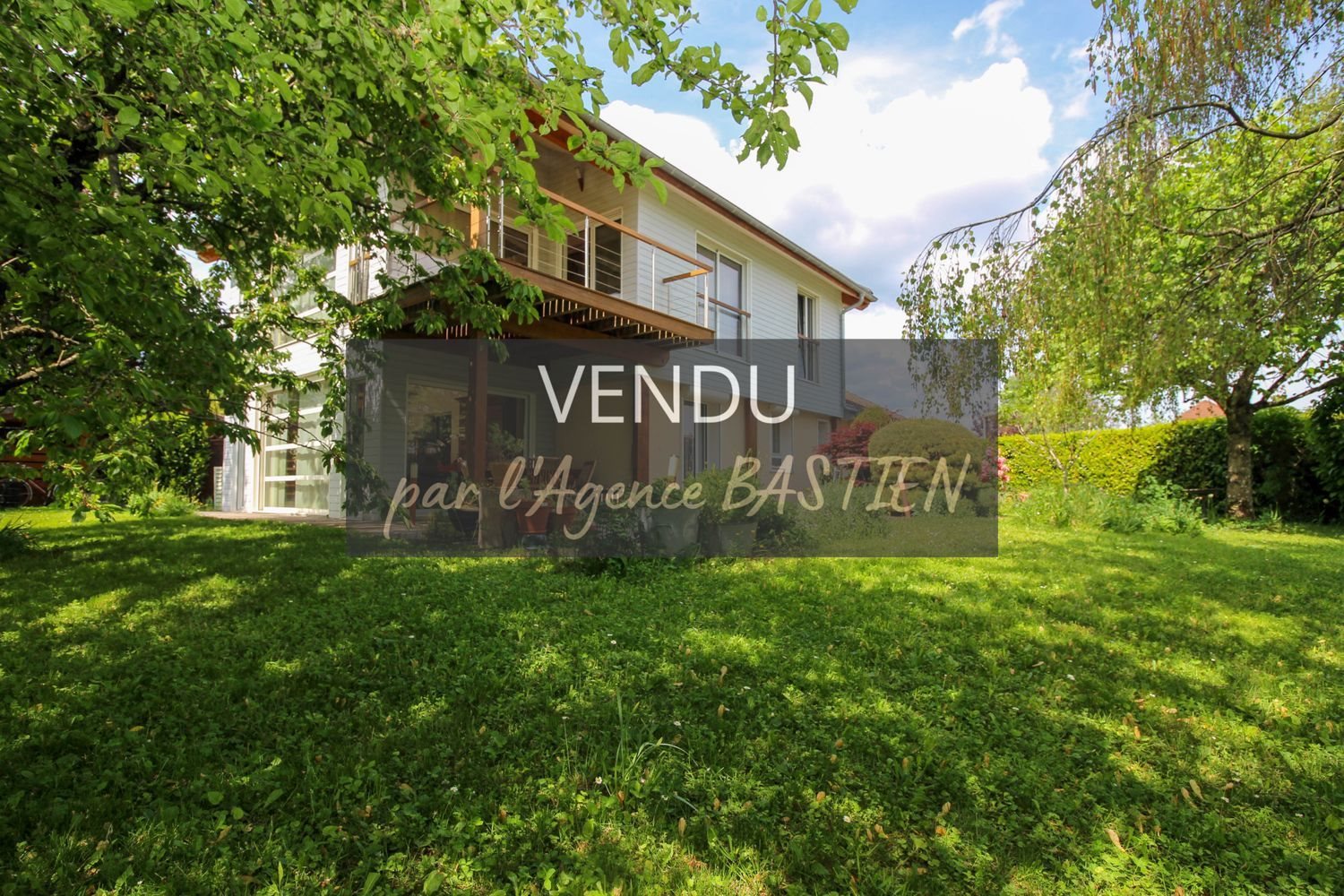 Maison à vendre, 190m², Cessy