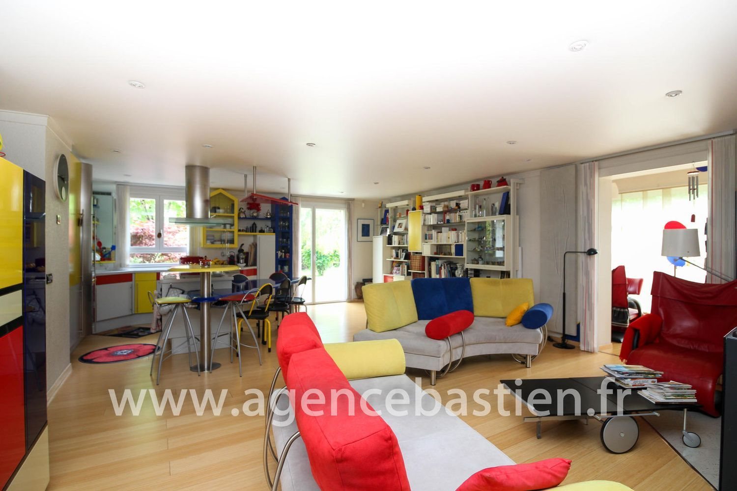 Maison à vendre, 190m², Cessy