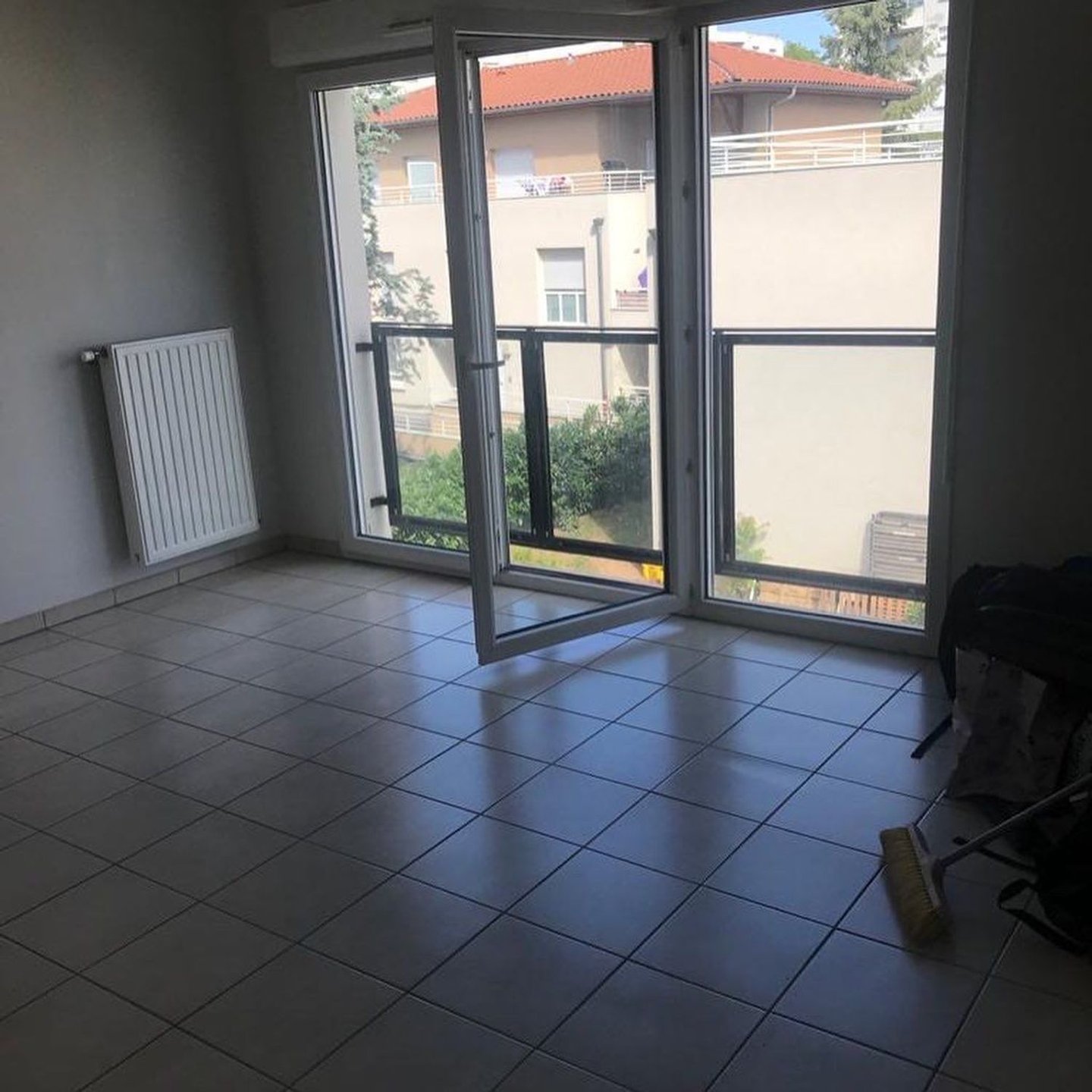 Appartement à louer, 33m², Bron