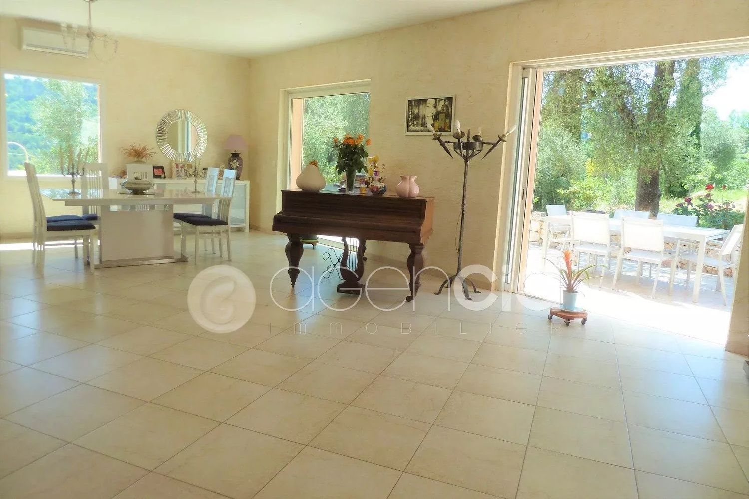 Maison à vendre, 135m², Le Bar-sur-Loup
