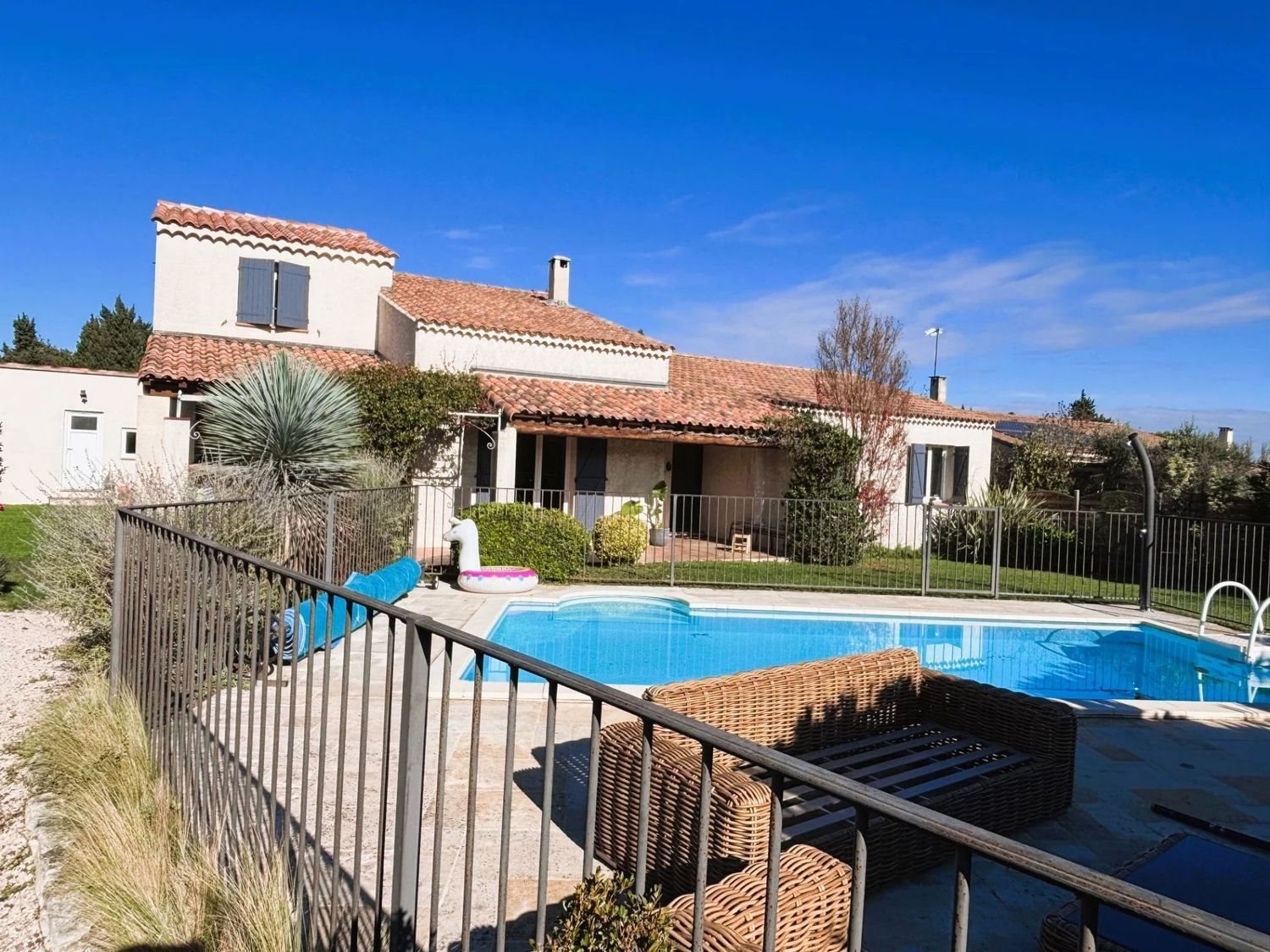 Maison à vendre, 164m², Mollégès