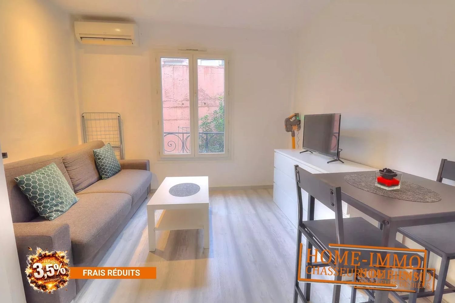 Appartement à louer, 18m², Antibes