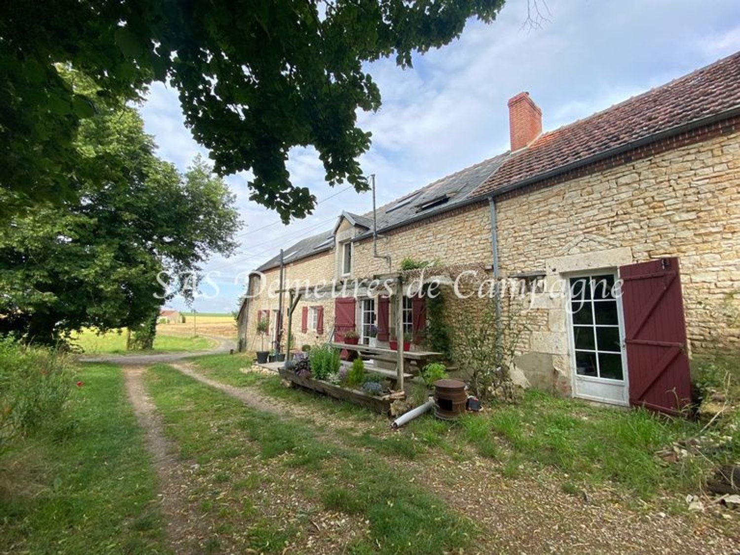 Maison à vendre, 177m², Jalognes
