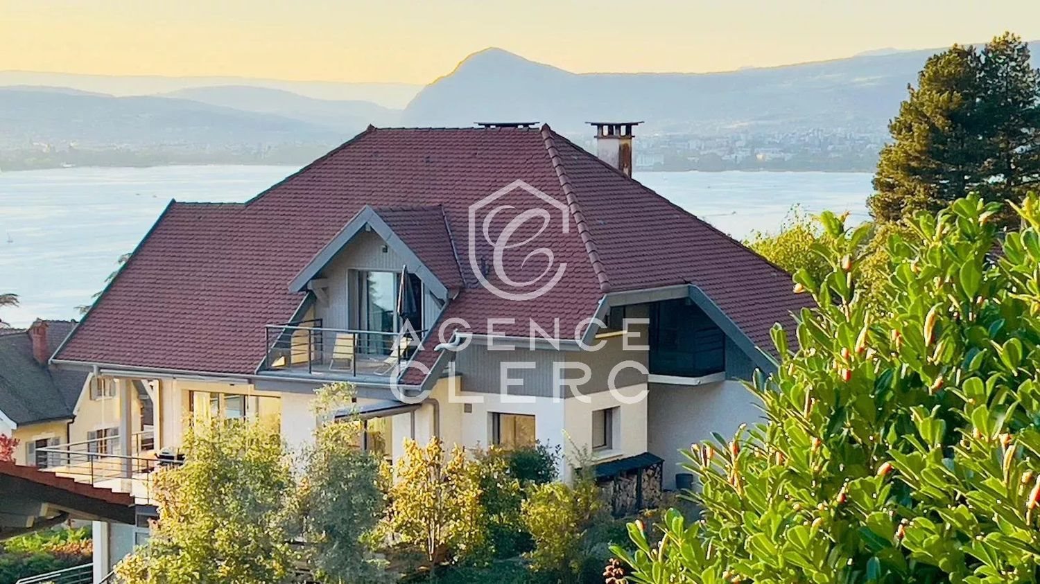 Maison à vendre, 244m², Veyrier-du-Lac